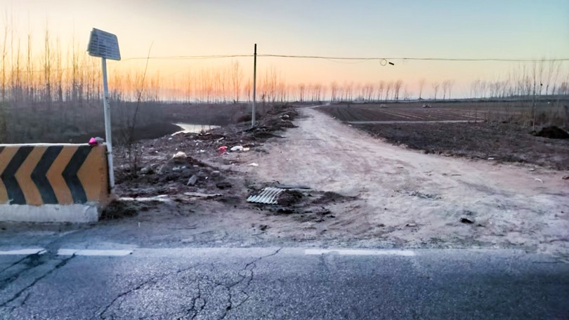 1737849924885916.jpg 08.jpg